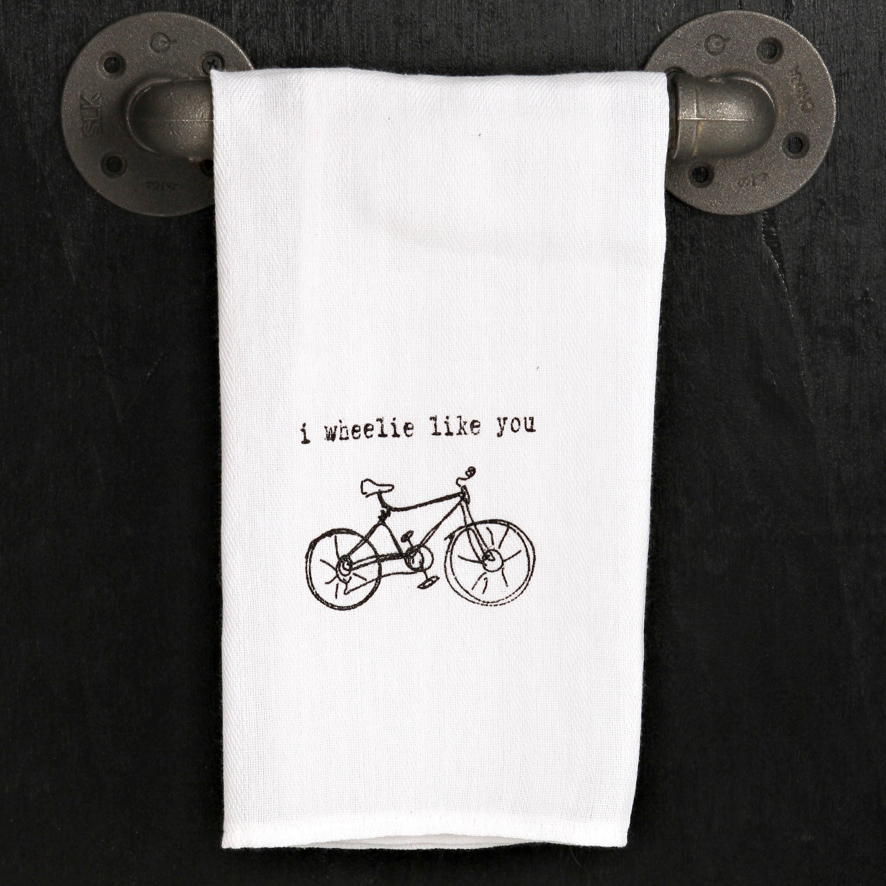 White towels A-L